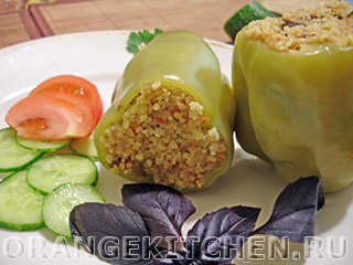 Перцы фаршированные пшенной кашей