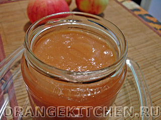 Яблочное пюре (Apple sauce)